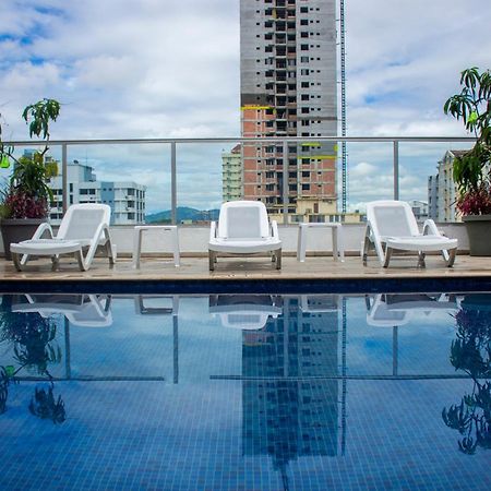 Ramada By Wyndham Panama Via Argentina Ξενοδοχείο Εξωτερικό φωτογραφία