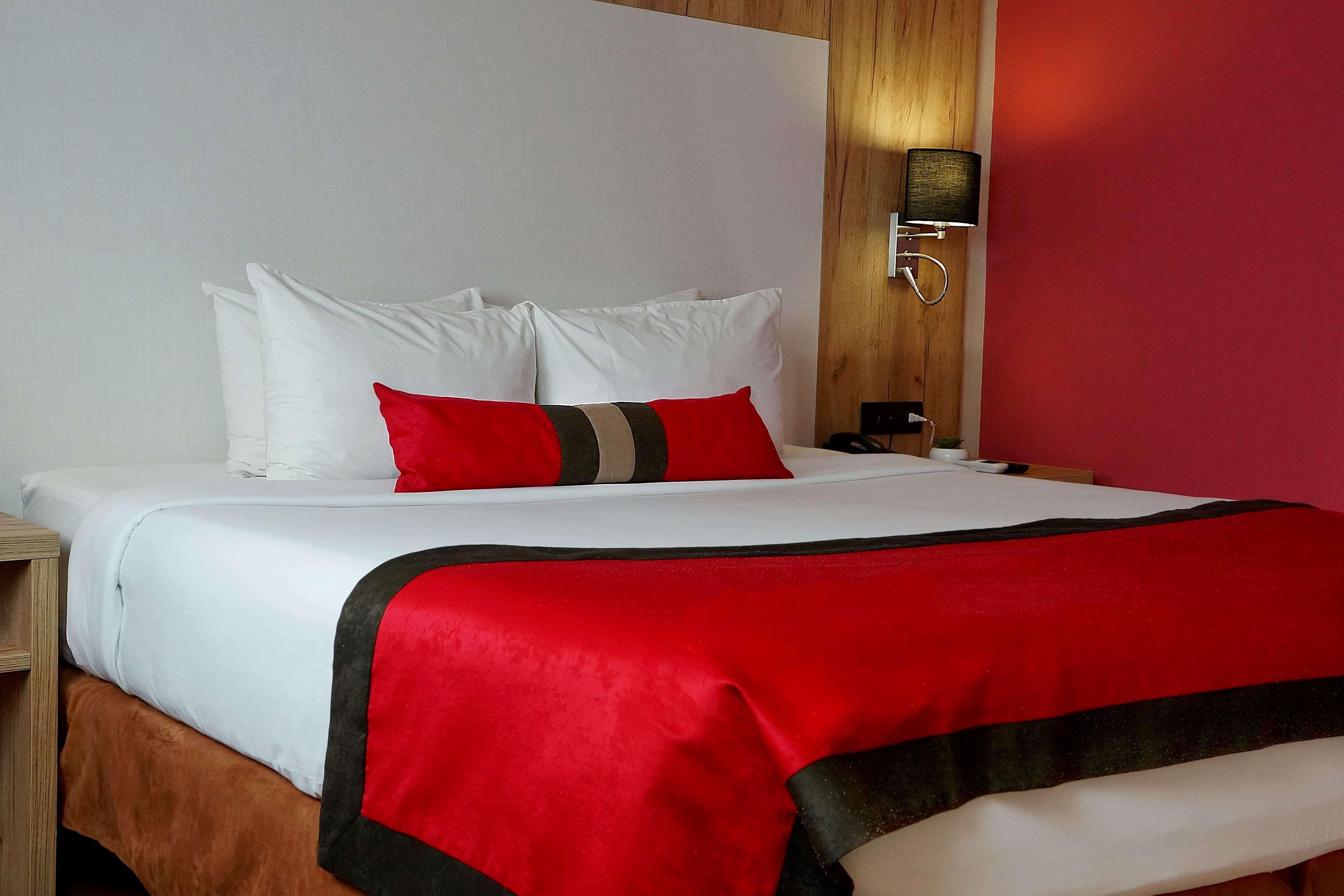 Ramada By Wyndham Panama Via Argentina Ξενοδοχείο Εξωτερικό φωτογραφία