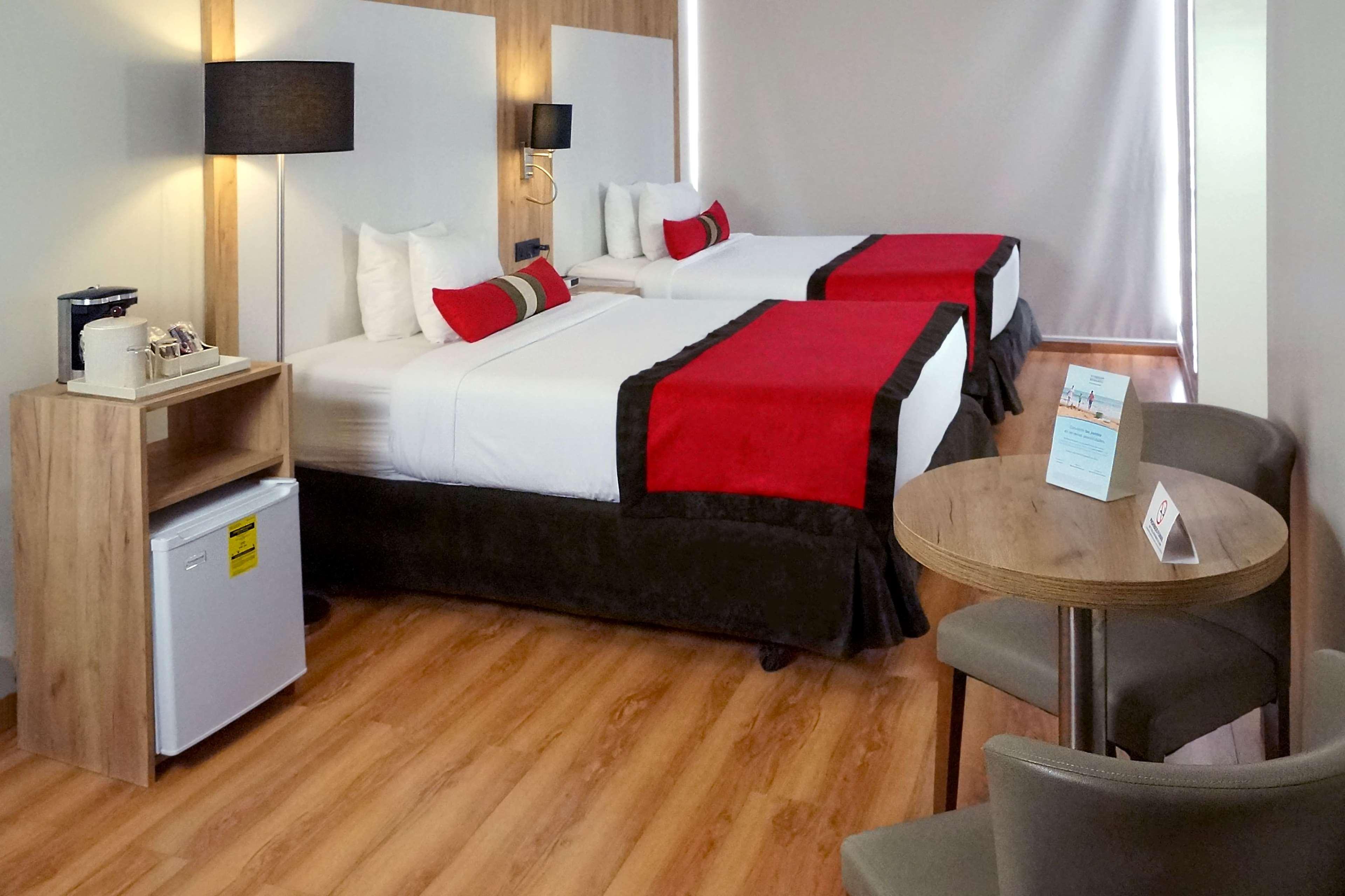 Ramada By Wyndham Panama Via Argentina Ξενοδοχείο Εξωτερικό φωτογραφία