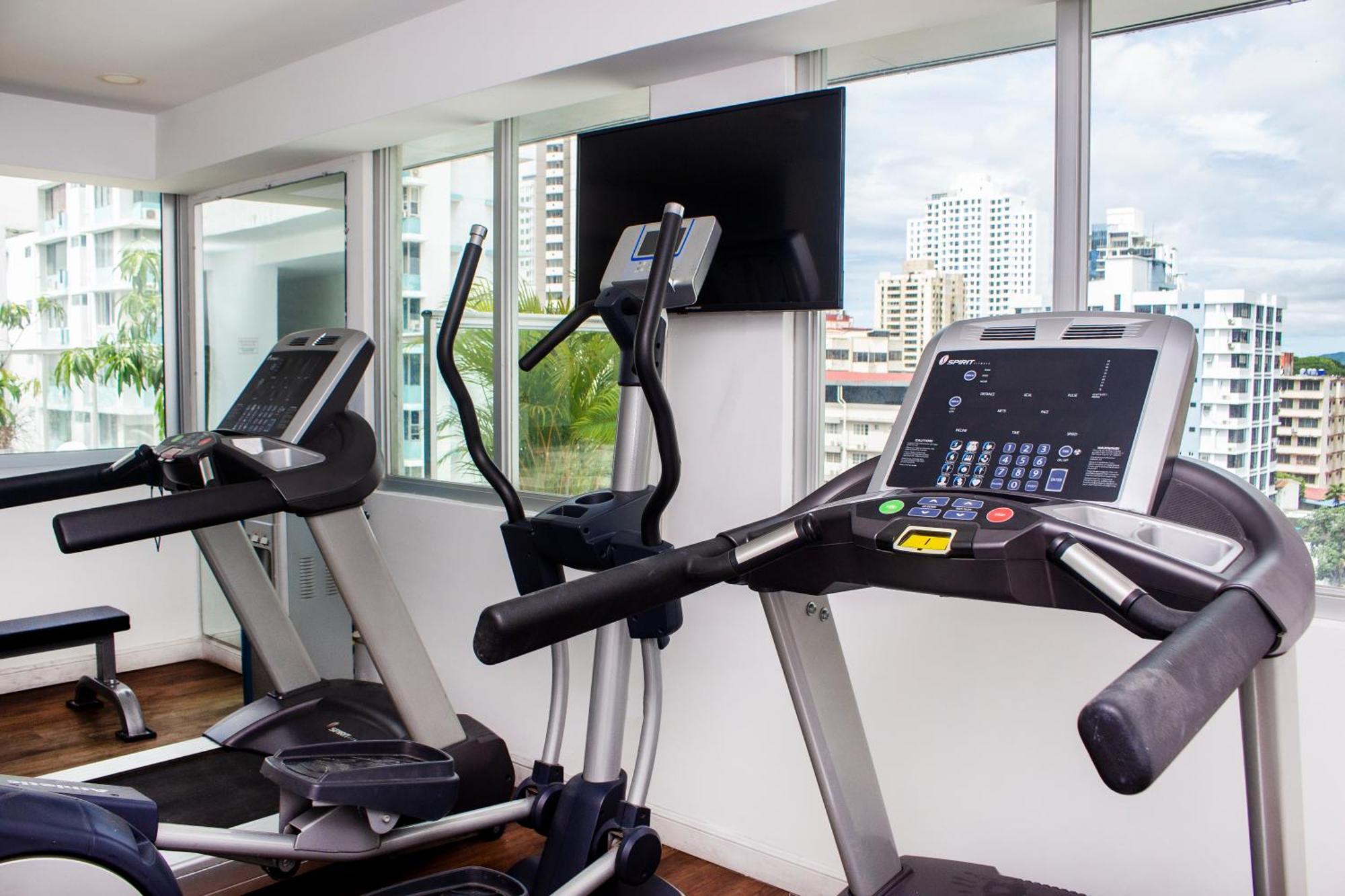 Ramada By Wyndham Panama Via Argentina Ξενοδοχείο Εξωτερικό φωτογραφία