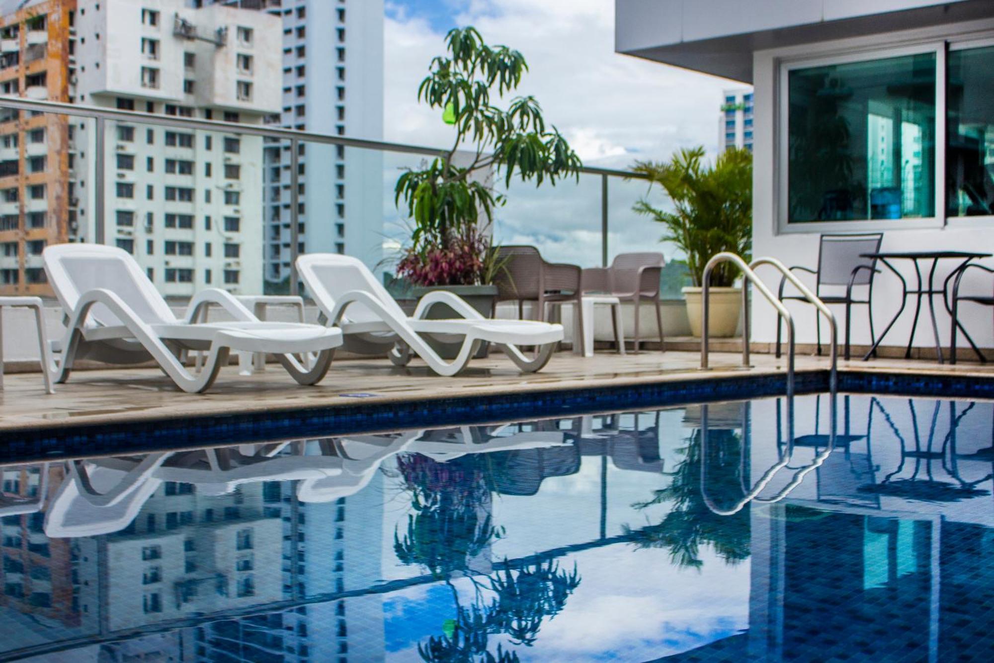 Ramada By Wyndham Panama Via Argentina Ξενοδοχείο Εξωτερικό φωτογραφία