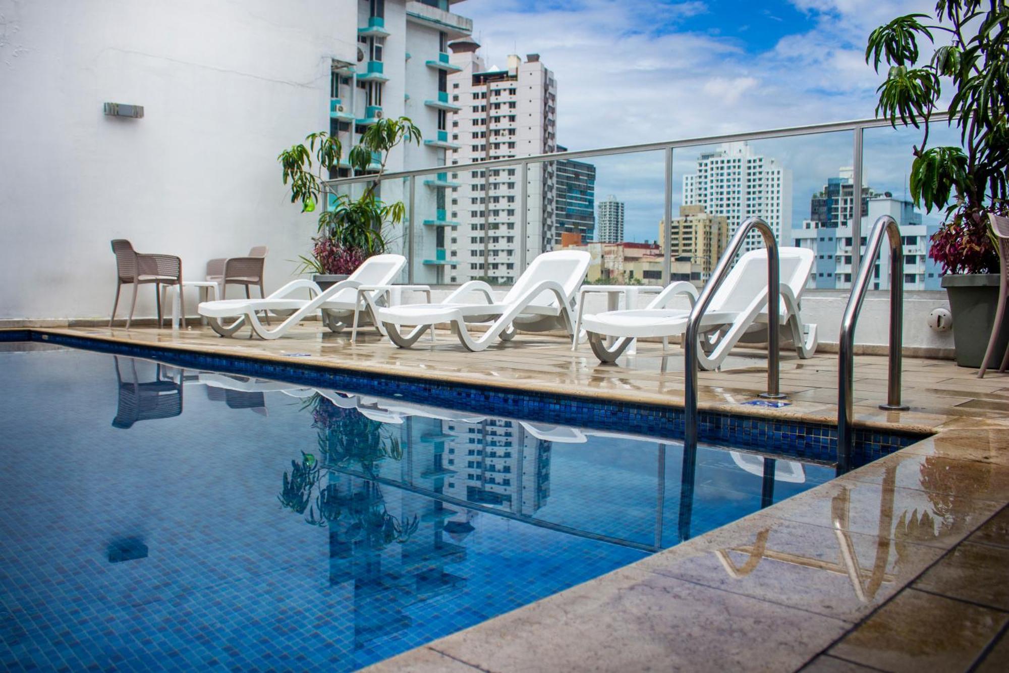 Ramada By Wyndham Panama Via Argentina Ξενοδοχείο Εξωτερικό φωτογραφία